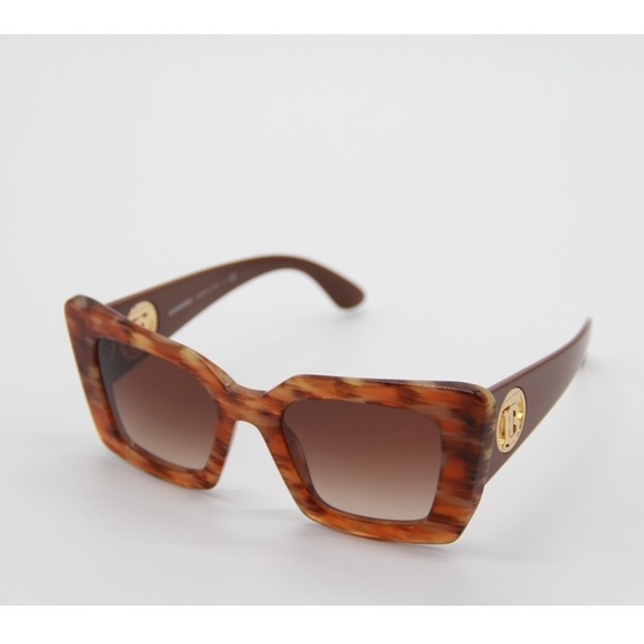 NEW BURBERRY DAISY SUNGLASSES BURBERRY BE4344 3940/13 CAT EYE FRAME EYEWEAR - Picture 2 of 10